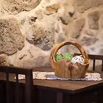 Tracos D'Outrora Farm stay *