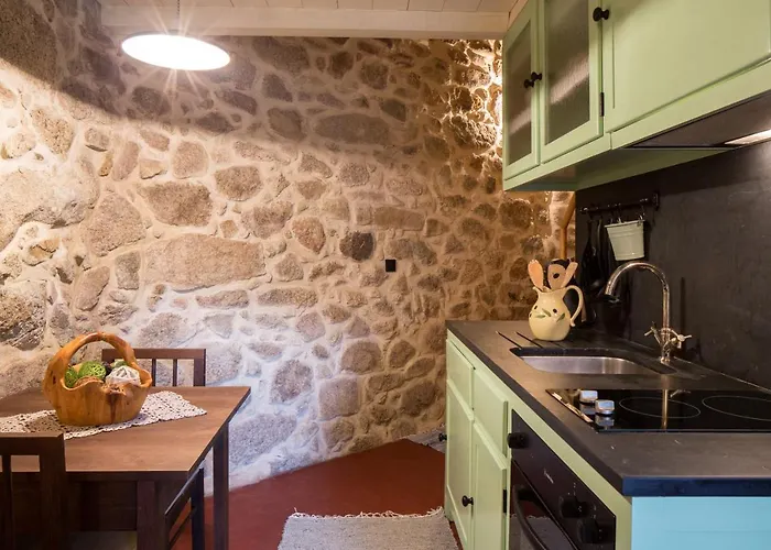 Alojamento de Turismo Rural Tracos D'outrora