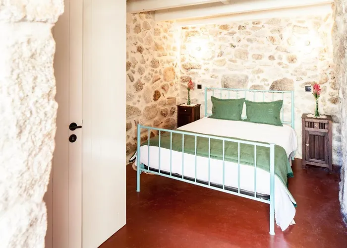 Alojamento de Turismo Rural Tracos D'outrora *