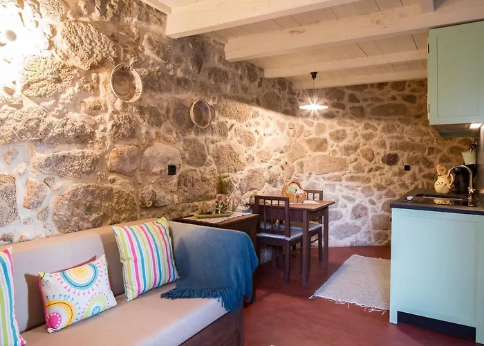 Alojamento de Turismo Rural Tracos D'outrora Vale de Cambra