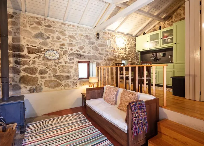 Tracos D'outrora Alojamento de Turismo Rural